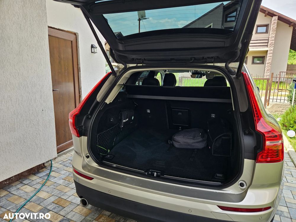 Volvo XC 60 T8 Twin Engine AWD Inscription - 33