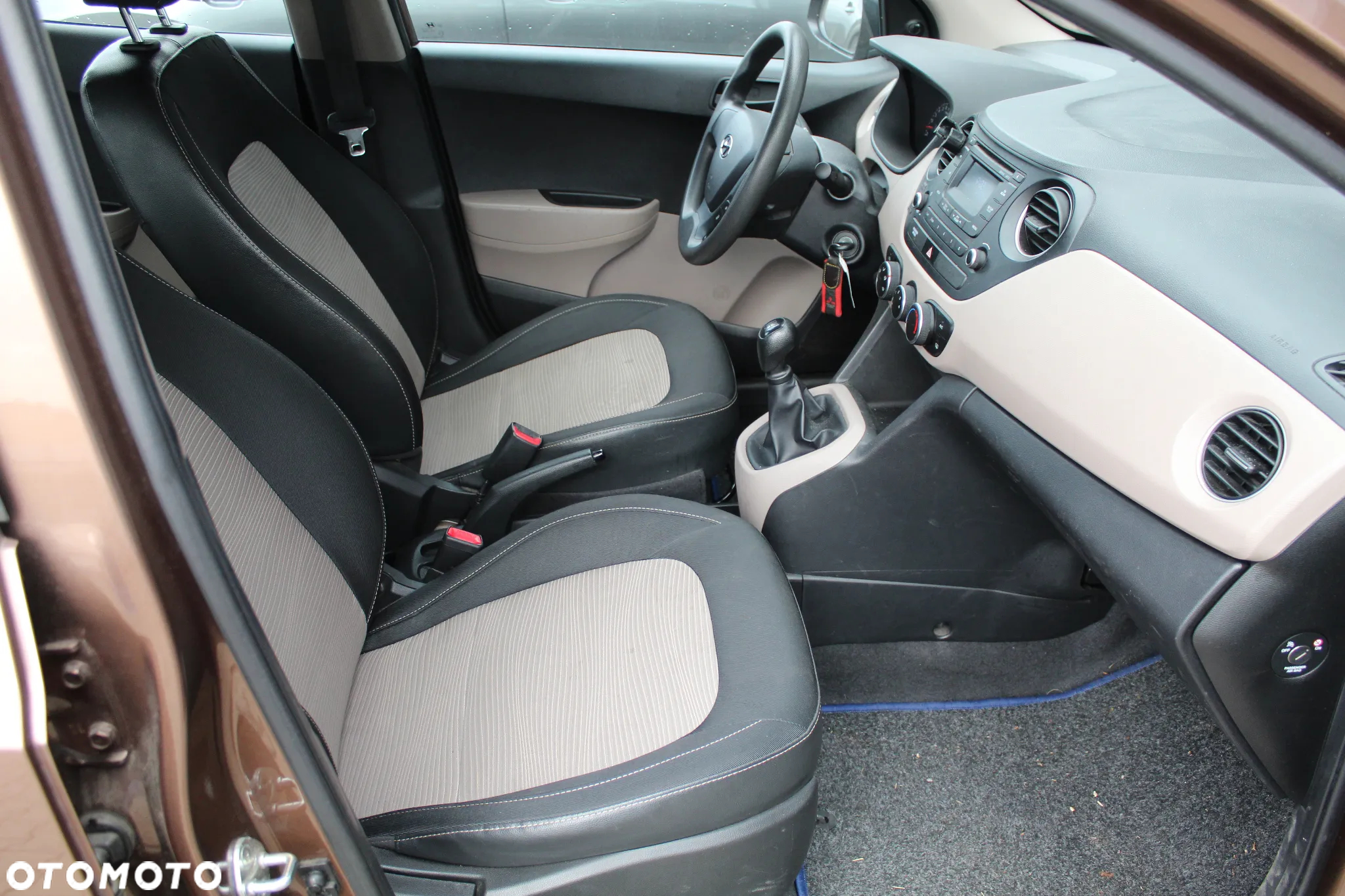 Hyundai i10 - 17