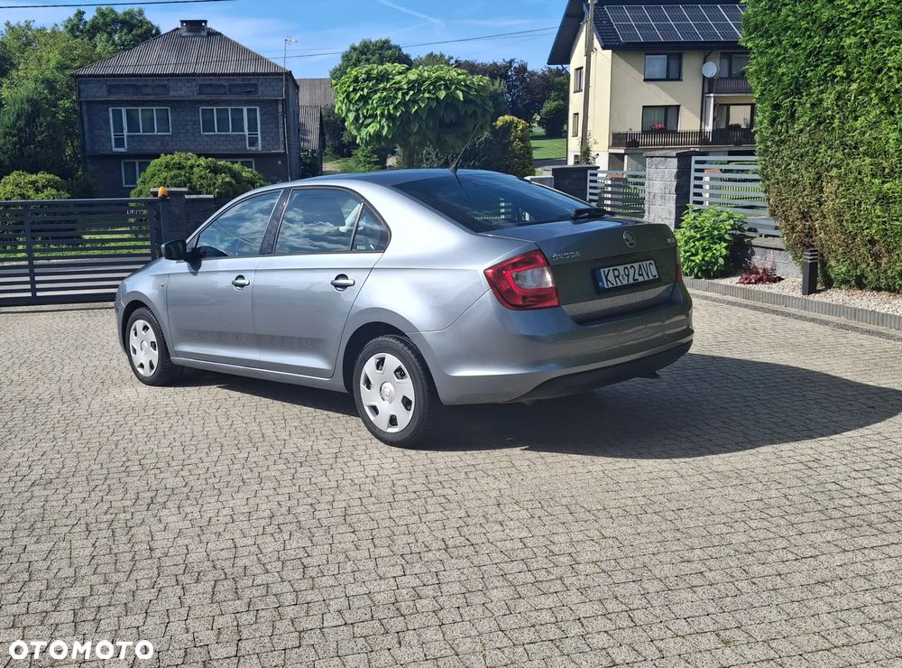 Skoda RAPID 1.2 TSI Ambition - 3