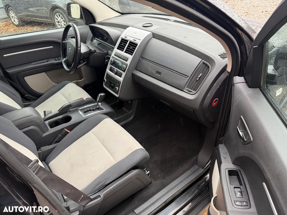 Dodge Journey - 10