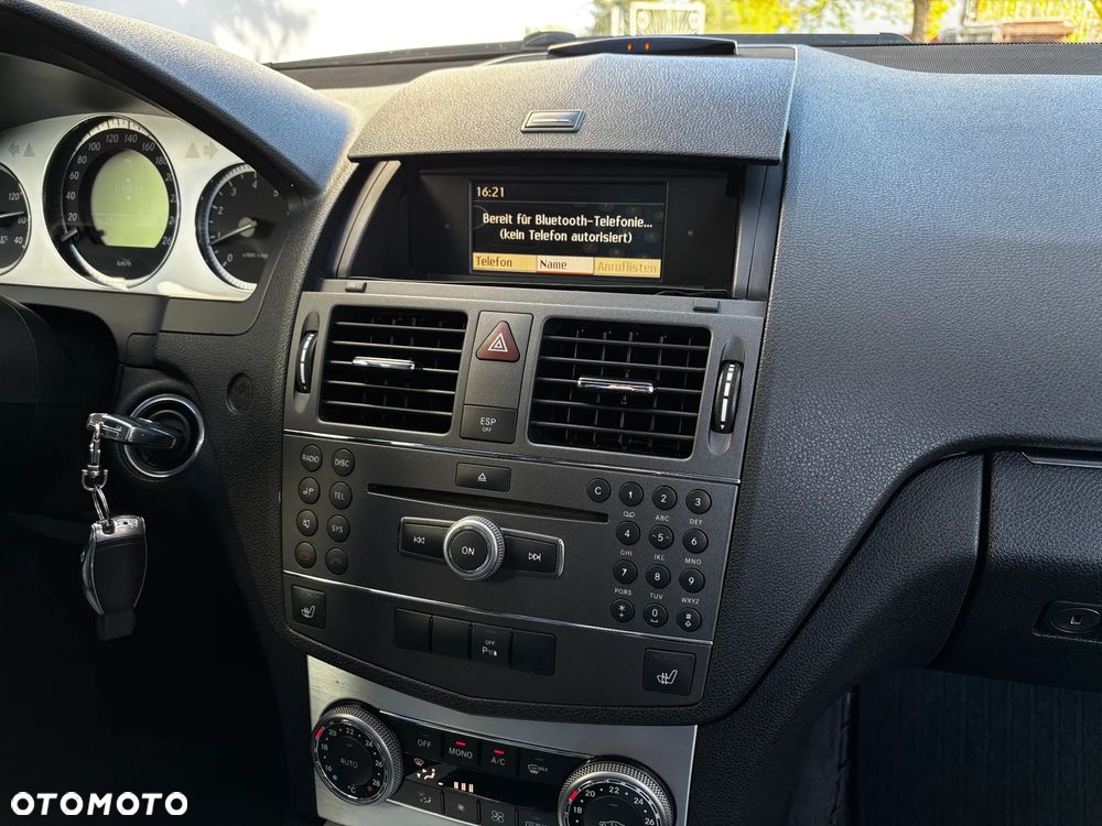 Mercedes-Benz Klasa C 180 Kompressor Avantgarde - 35