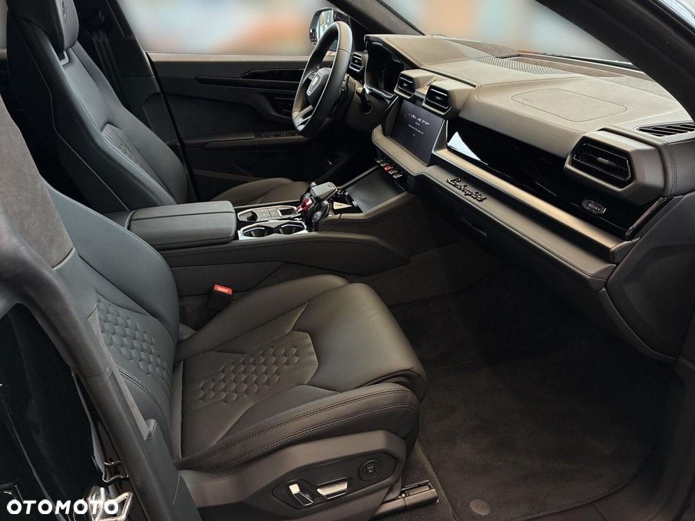Lamborghini Urus - 6