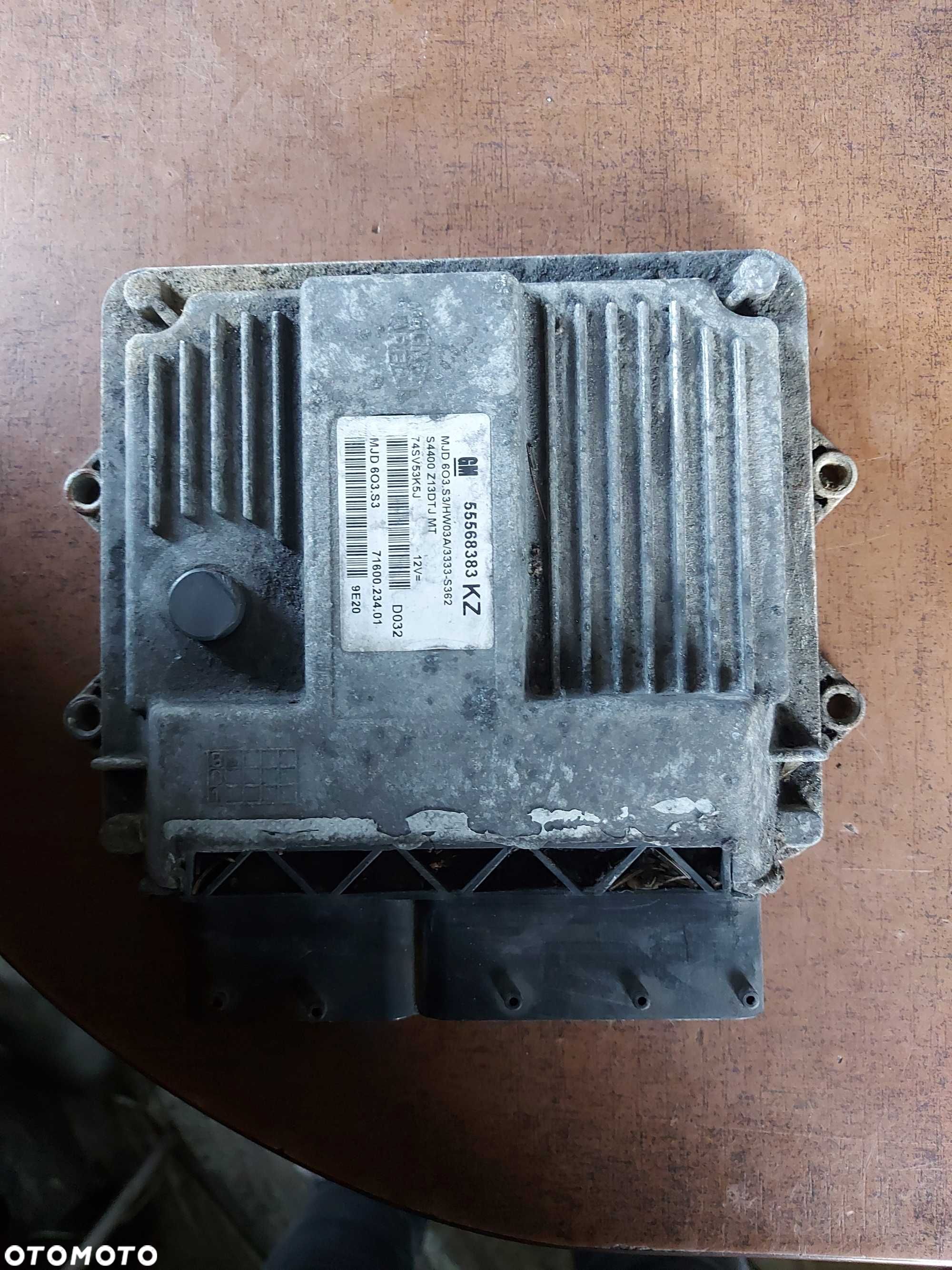 Opel Corsa D komputer silnika 1,3 CDTI 555.68383KZ FV dostawa - 1