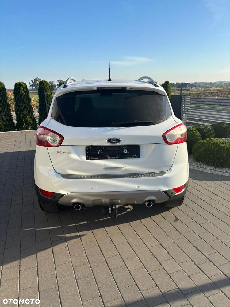 Ford Kuga 2.0 TDCi 4WD Titanium - 4
