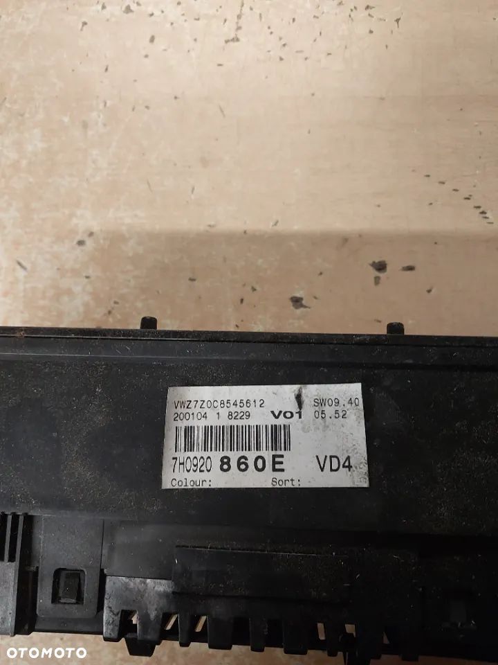 Licznik vw t52003-2009 z małym fisem - 8