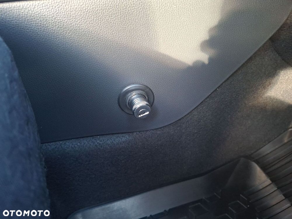 Toyota Yaris Hybrid 1.5 Comfort - 24