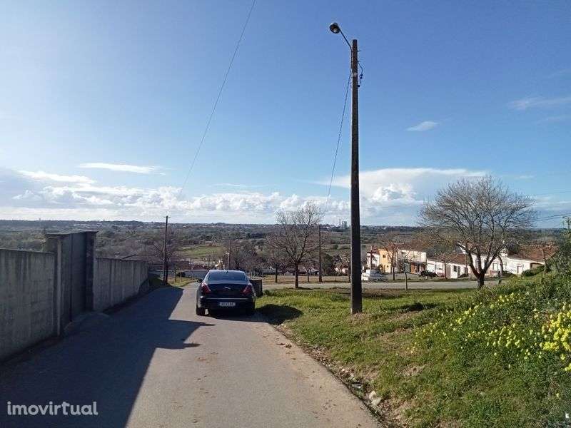 Terreno com vista magnífica para Rio Vouga em Angeja - Grande imagem: 5/8