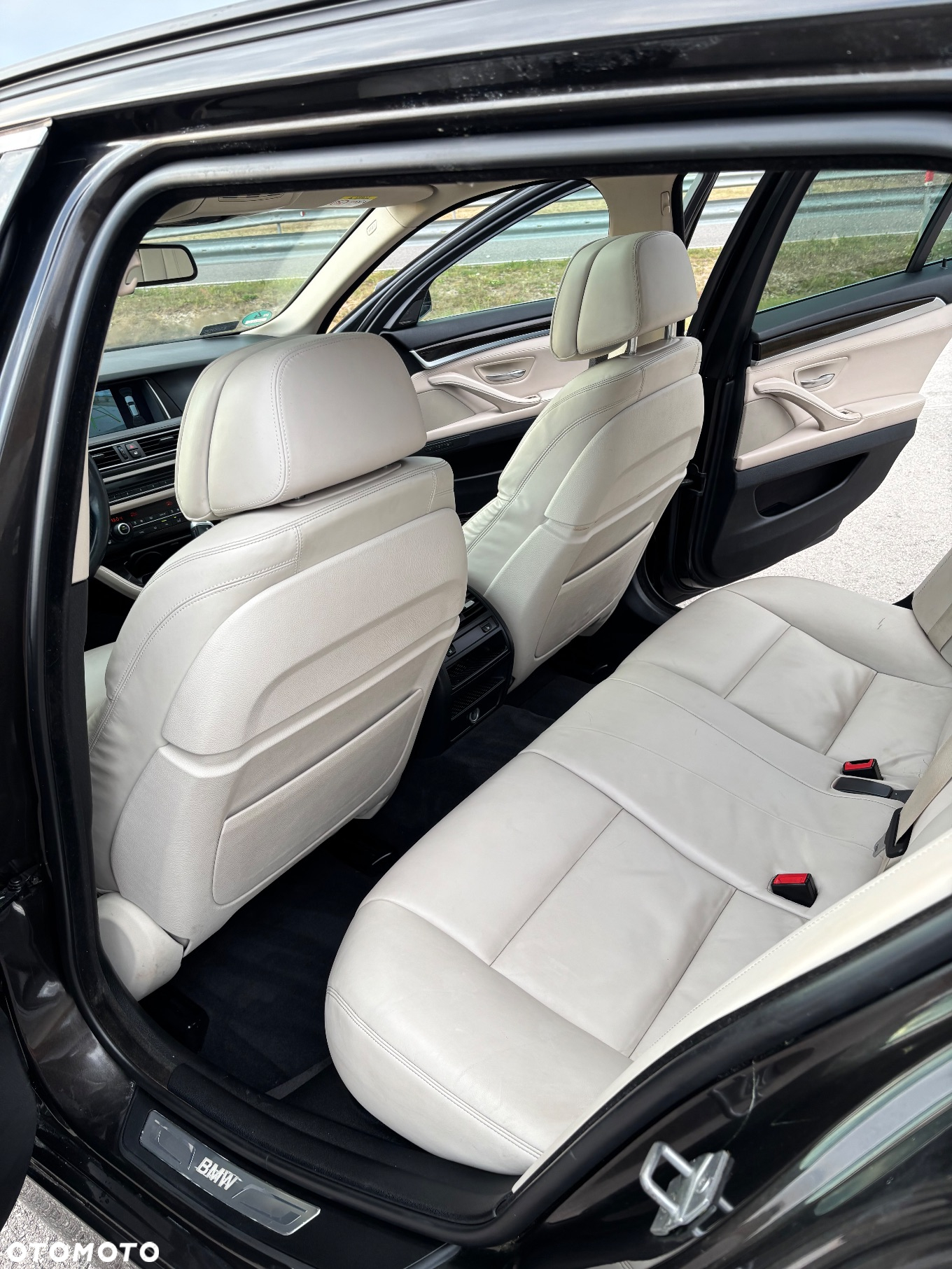 BMW Seria 5 530d xDrive Luxury Line - 8