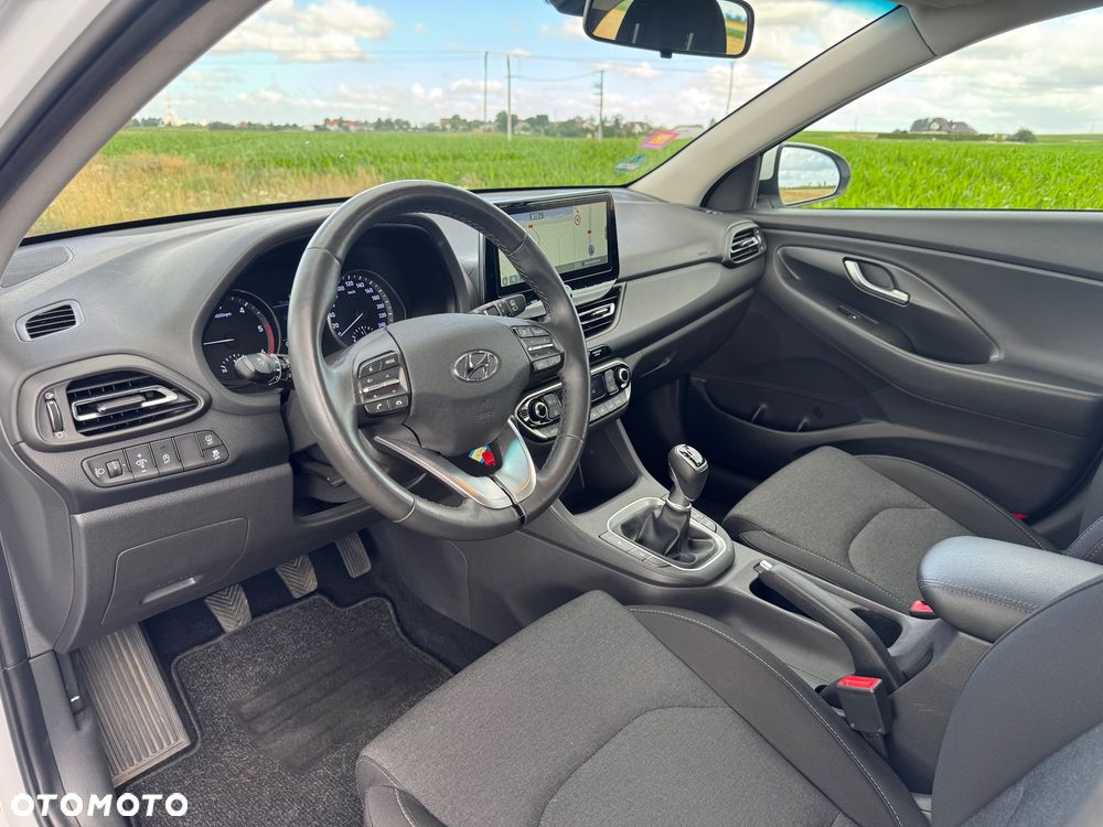 Hyundai i30 - 24