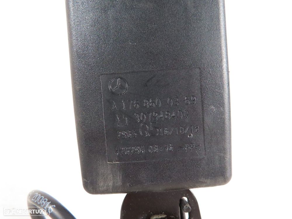 Encaixe do Cinto Esquerdo/Trás Seminovo/ Original MERCEDES-BENZ A-CLASS (W176)/M... - 3