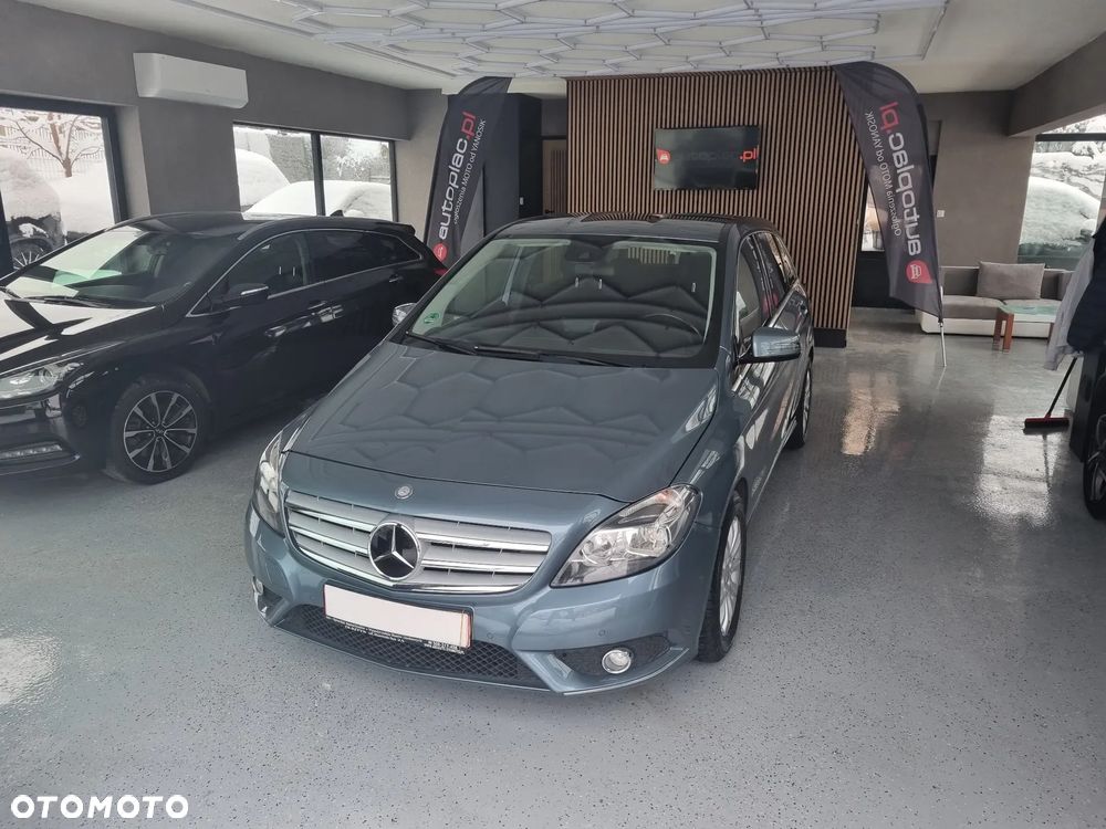 Mercedes-Benz Klasa B 180 CDI (BlueEFFICIENCY) 7G-DCT - 1