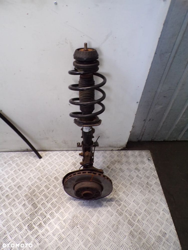 MACPHERSON LEWY PRAWY PRZÓD MERCEDES VITO W639 2.2 CDI - 2