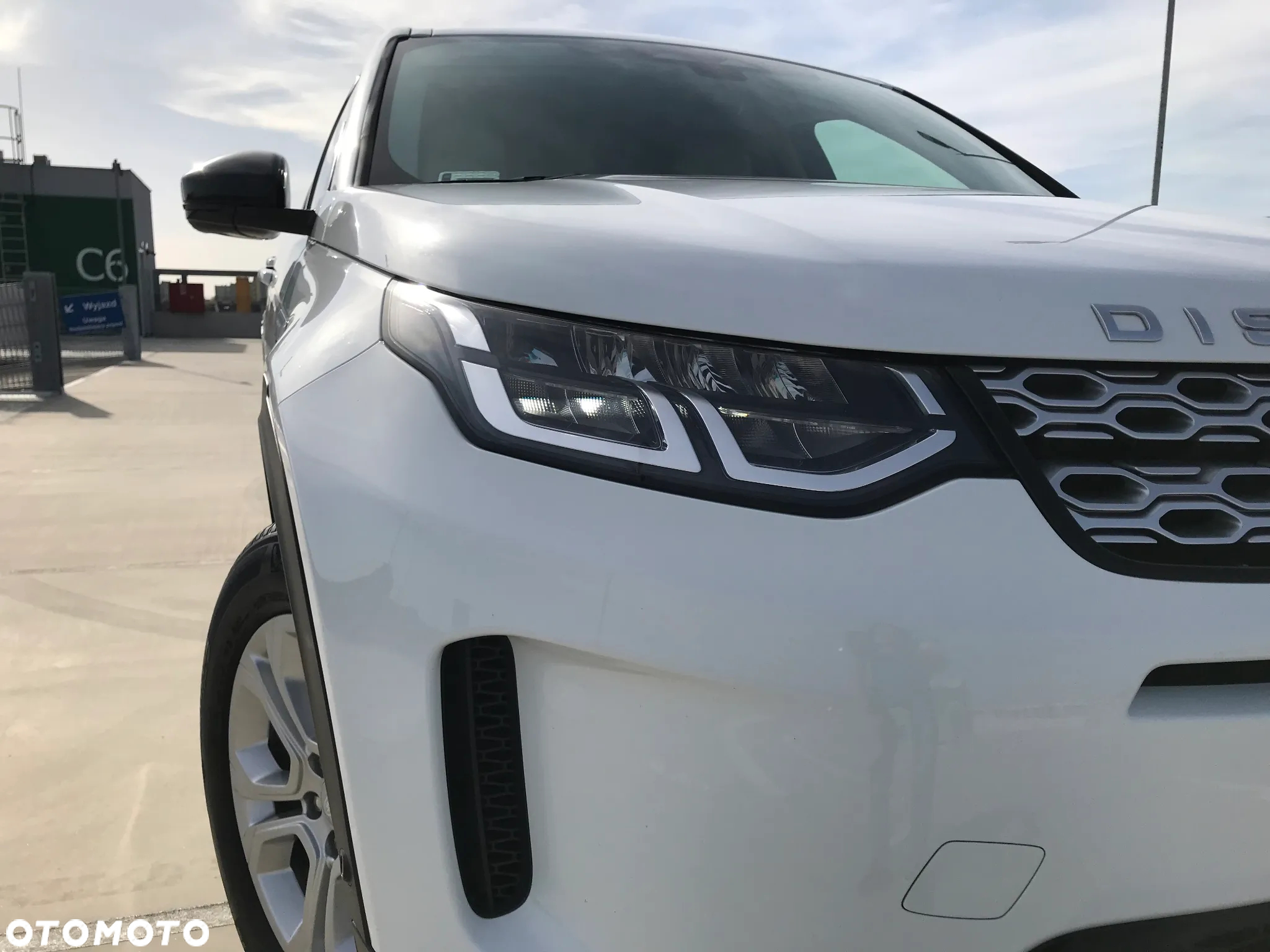 Land Rover Discovery Sport - 16