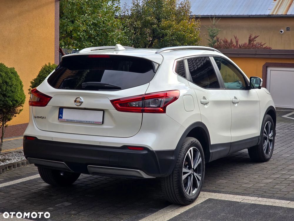 Nissan Qashqai 1.3 DIG-T N-CONNECTA - 8