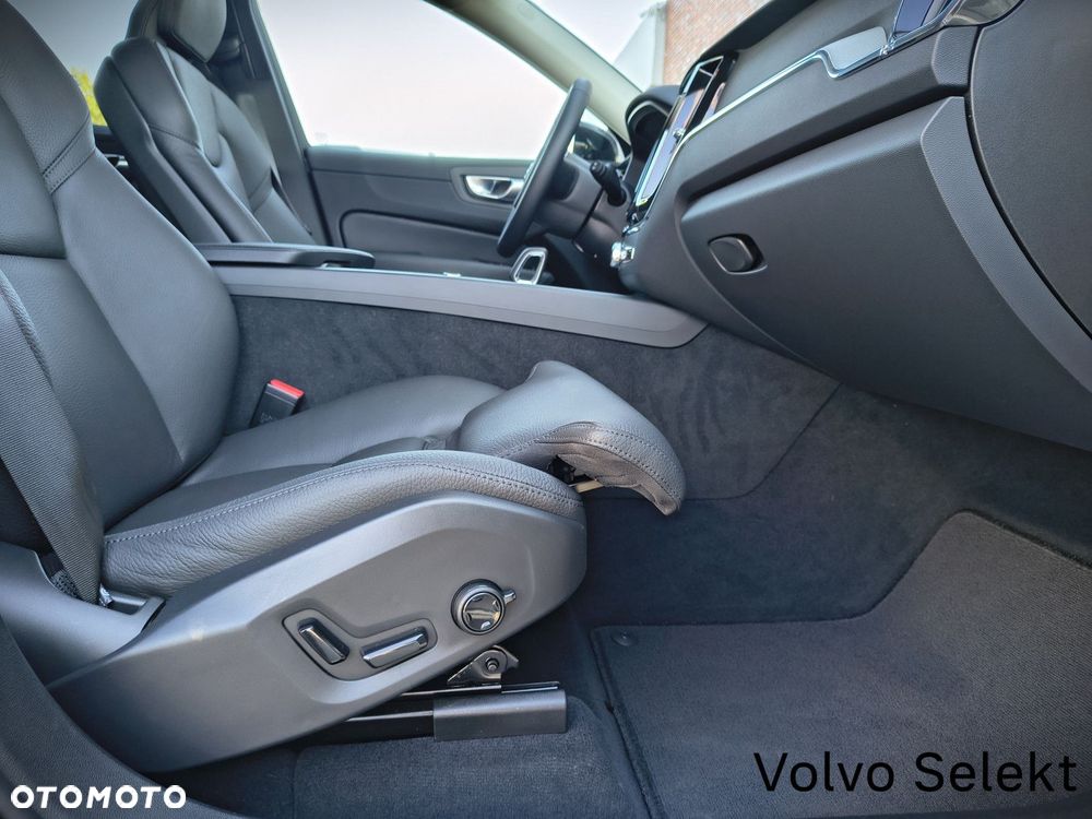 Volvo XC 60 - 25