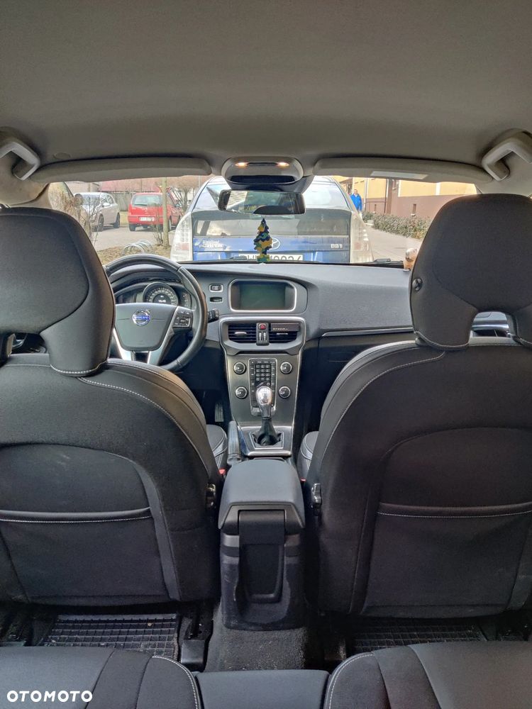 Volvo V40 D2 - 5