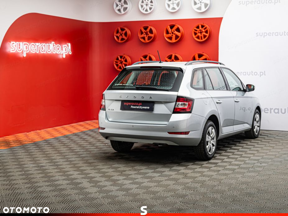 Skoda Fabia 1.0 TSI Ambition DSG - 7