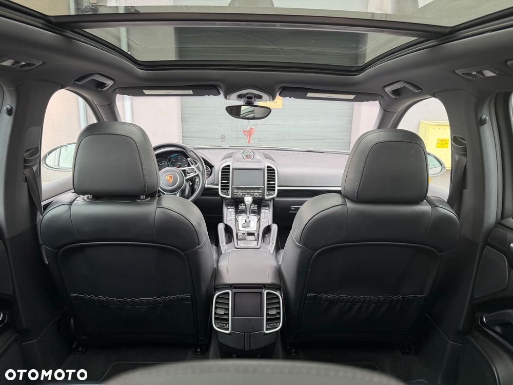Porsche Cayenne Tiptronic S - 9
