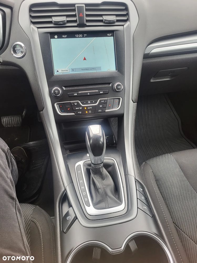Ford Mondeo 2.0 TDCi STart-Stopp PowerShift-Aut Titanium - 24