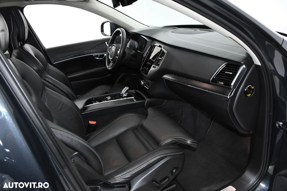 Volvo XC 90 D5 AWD Geartronic Inscription - 13