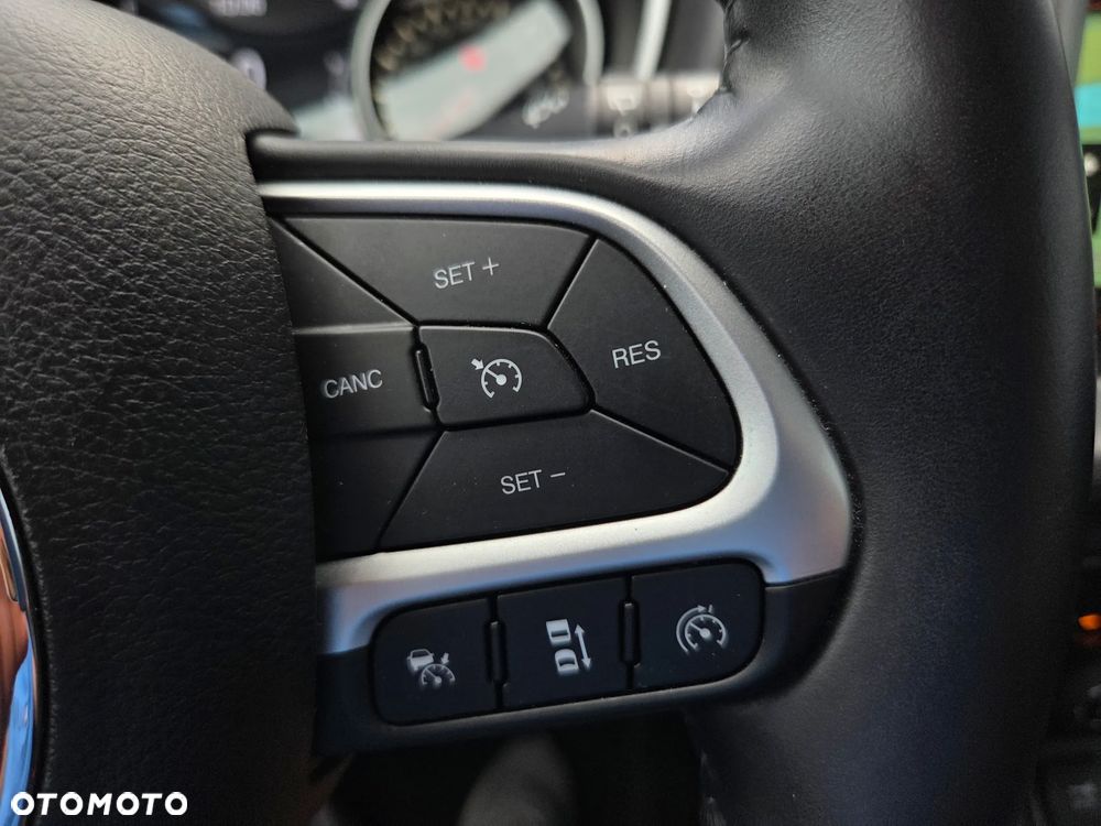 Jeep Compass 1.4 MultiAir Business Line - 36