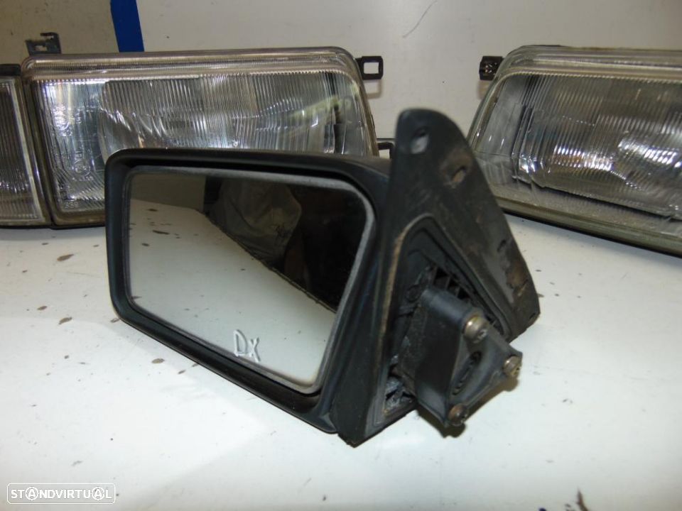 Toyota Corolla DX 3pt 85 faróis - 2