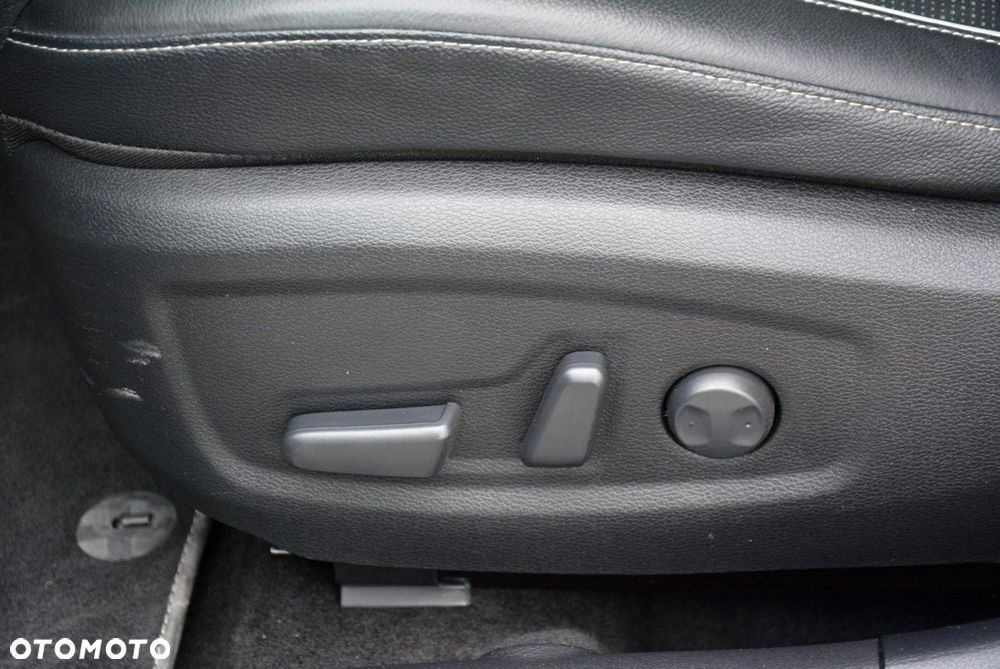 Kia Ceed 1.4 T-GDI L Business Line Plus DCT - 21