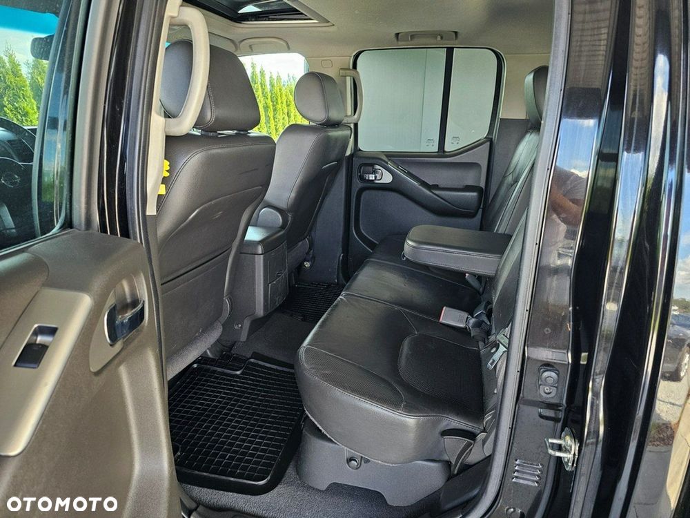 Nissan Navara - 28