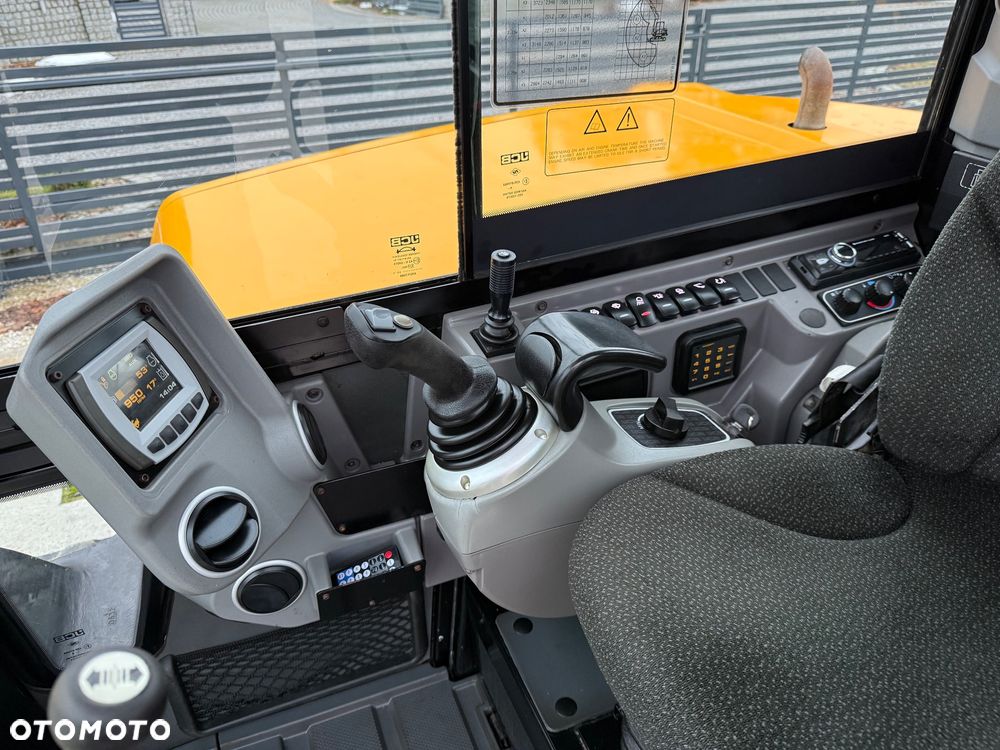 JCB 86C-1 - 13