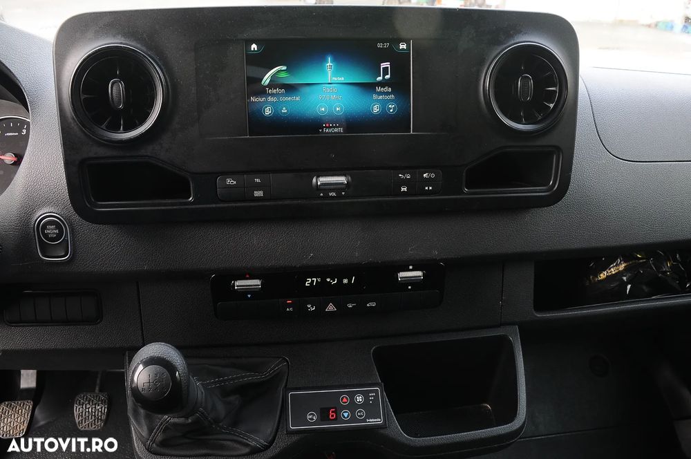 Mercedes-Benz Sprinter 317 CDI 170CP L3H2 RWD 6MT - 15