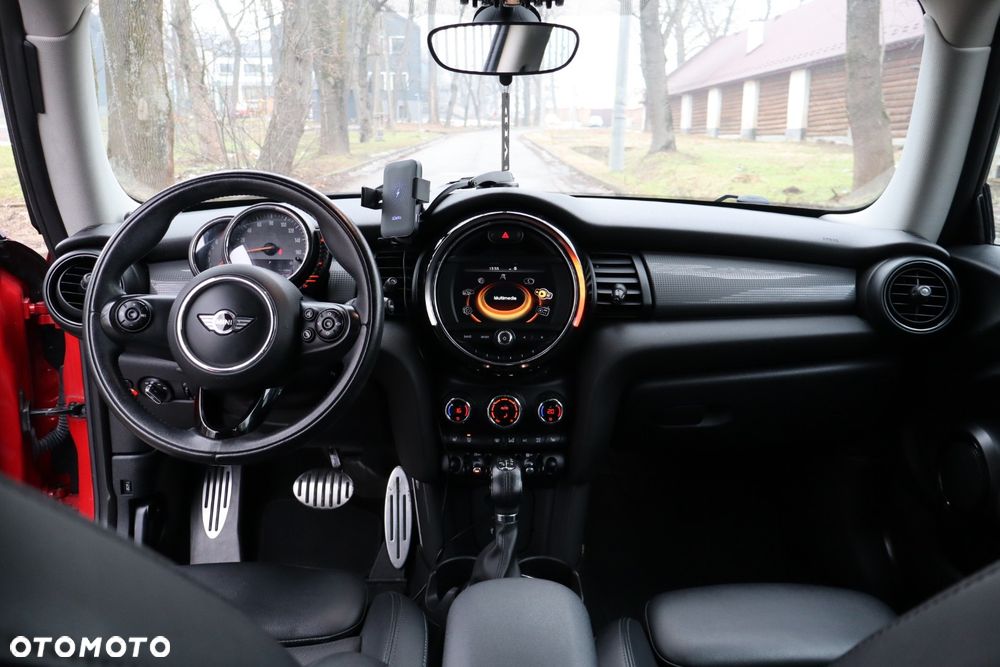 MINI Cooper Standard - 14