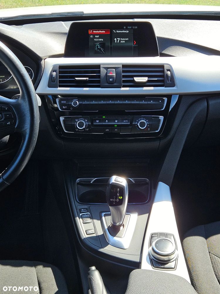 BMW Seria 3 318d Advantage - 10