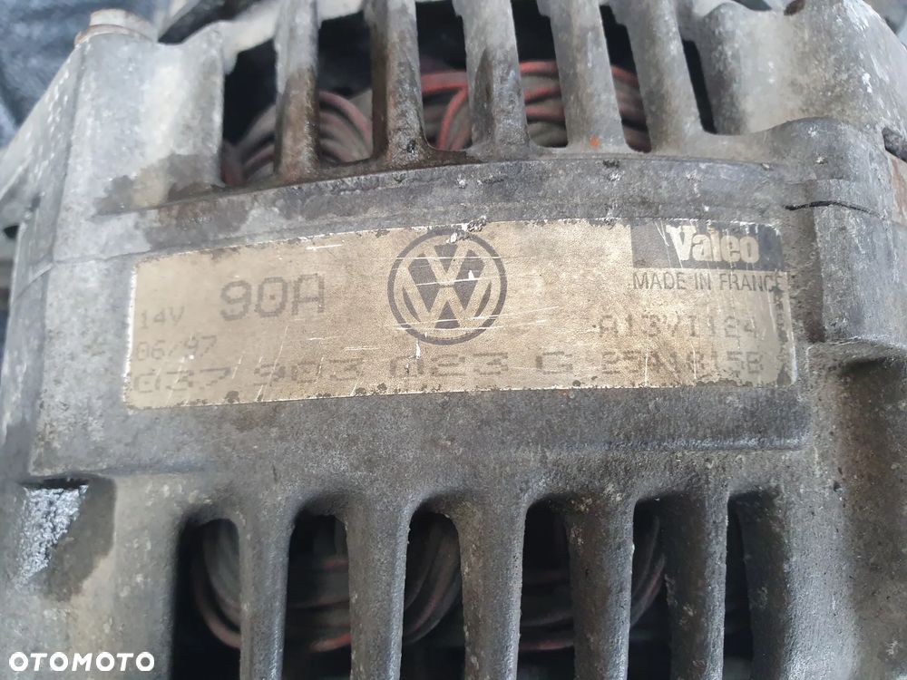 VOLKSWAGEN GOLF III 91- Alternator 14V 90A 037903023G - 3