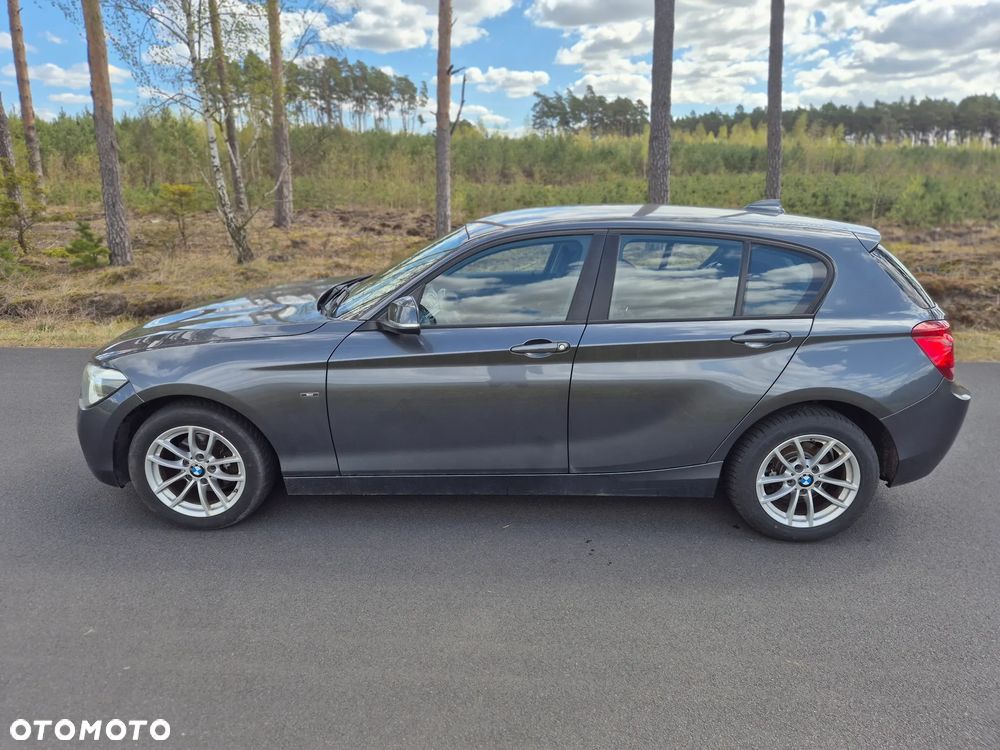 BMW Seria 1 116i Sport Line - 12