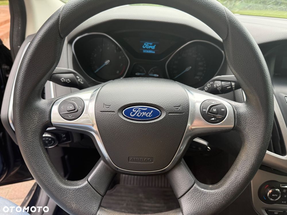 Ford Focus 1.0 EcoBoost Start-Stopp-System SYNC Edition - 28