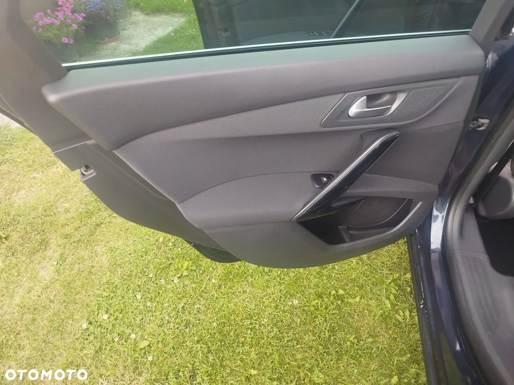 Peugeot 508 BlueHDi 150 Stop&Start Allure - 28
