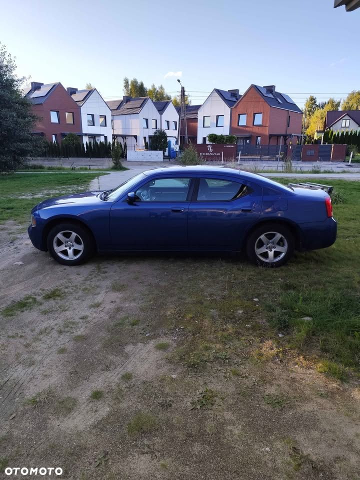 Dodge Charger 2.7 V6 SE - 7