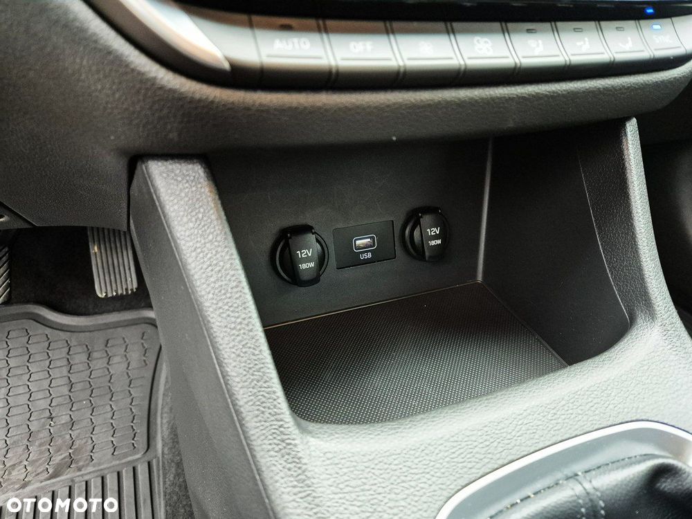 Hyundai i30 1.5 T-GDI 48V Smart - 17