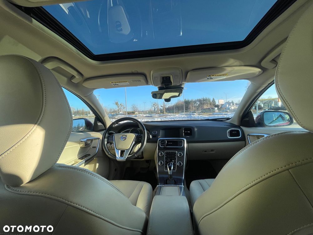 Volvo V60 T5 Momentum - 5