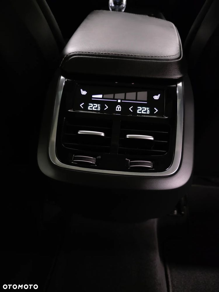 Volvo XC 60 B5 D AWD Geartronic Inscription - 21