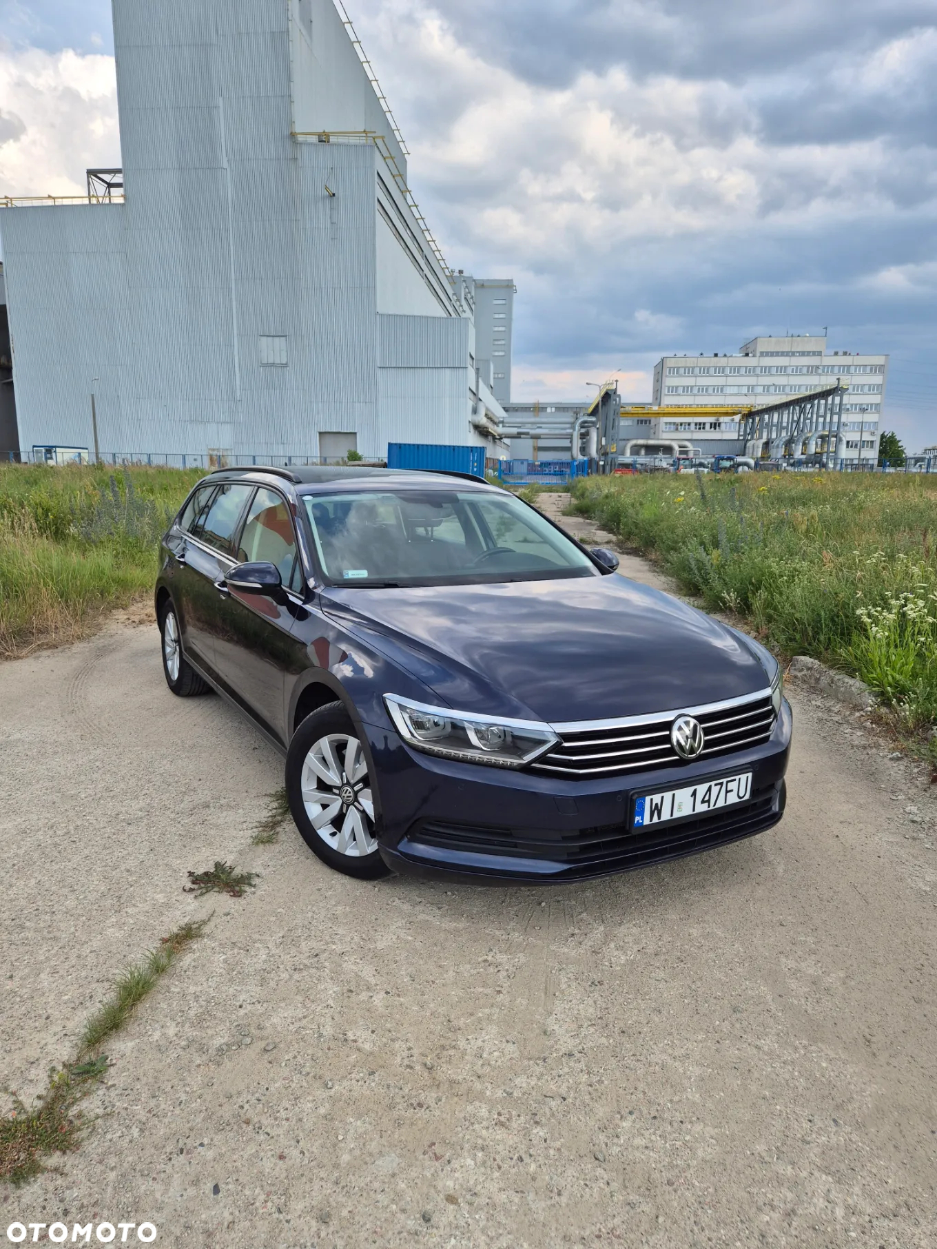 Volkswagen Passat 2.0 TDI BMT Trendline - 8