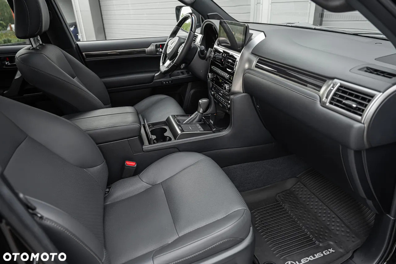 Lexus GX - 23