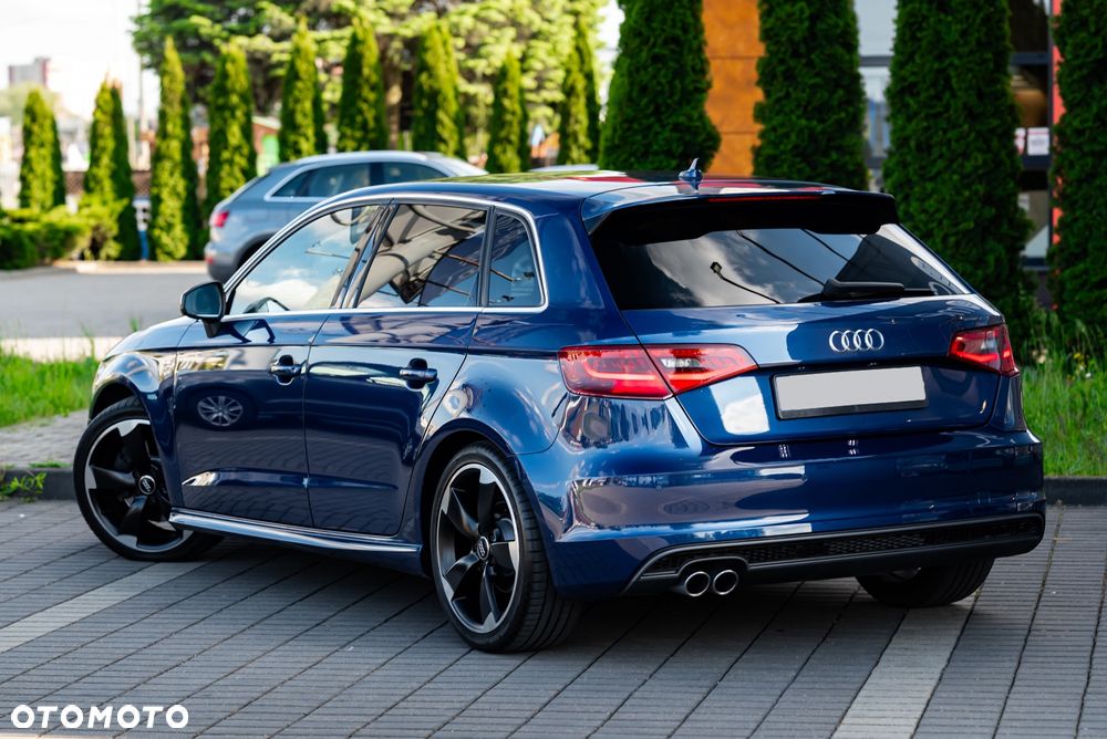 Audi A3 Sportback - 12