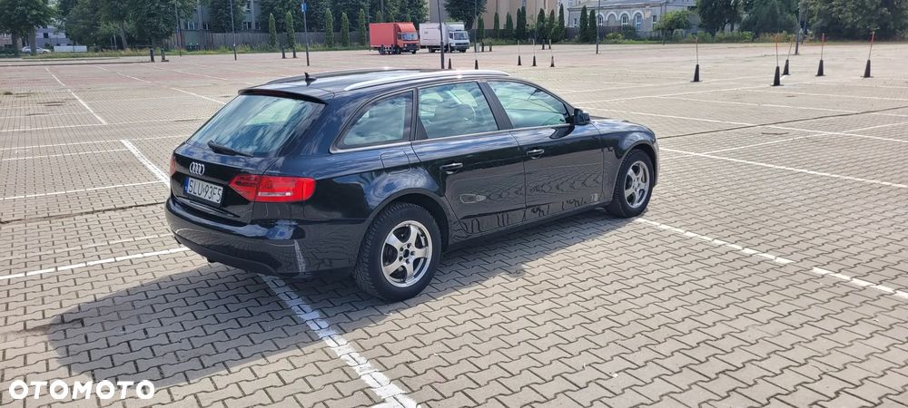 Audi A4 Avant 2.0 TDI - 5