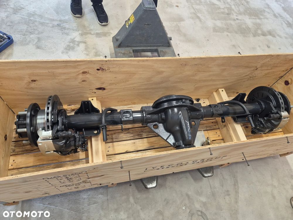 Tylny most + reduktor Iveco Daily 13/47 46391714 Nowy - 1