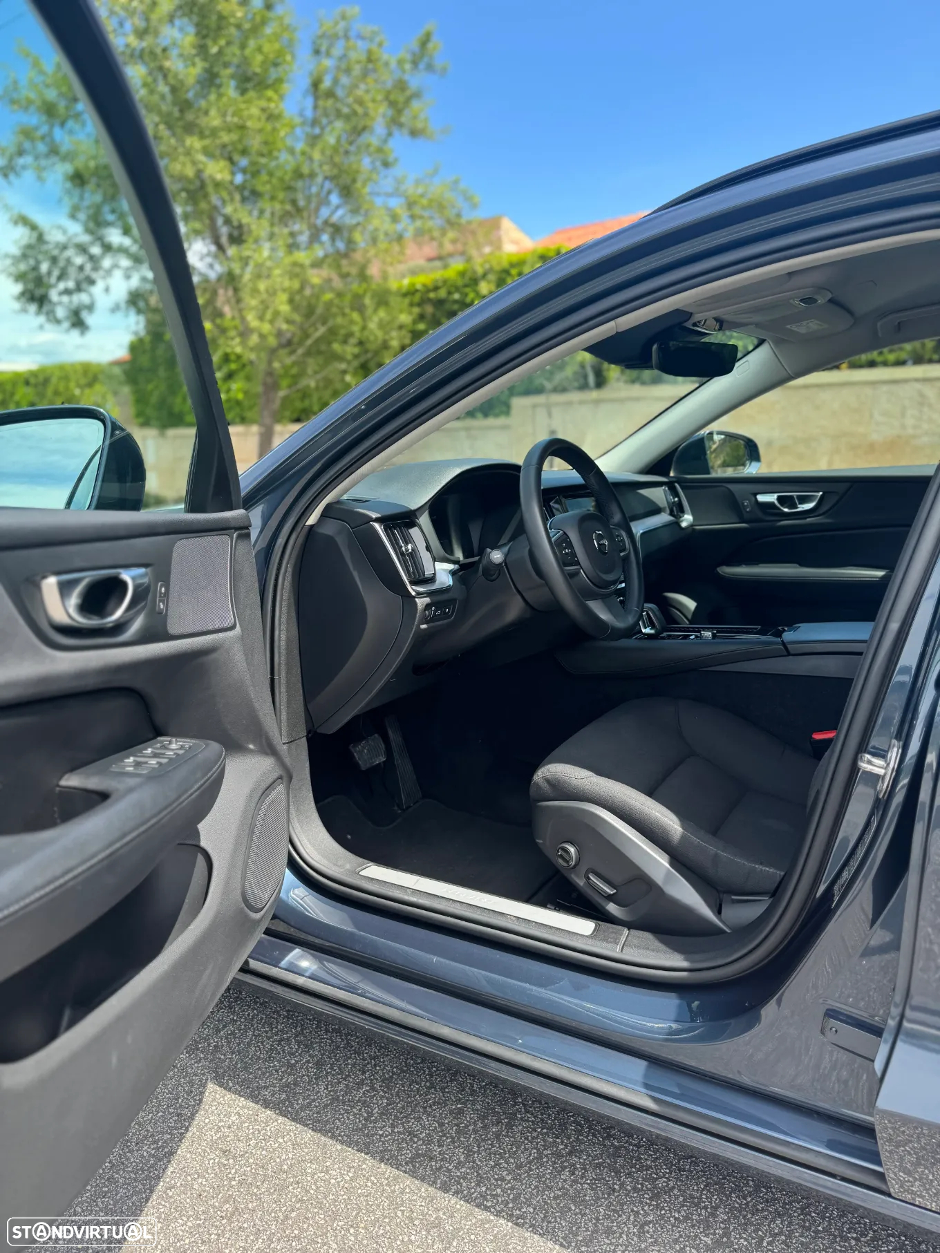 Volvo V60 2.0 T6 AWD TE Inscription Expression - 25