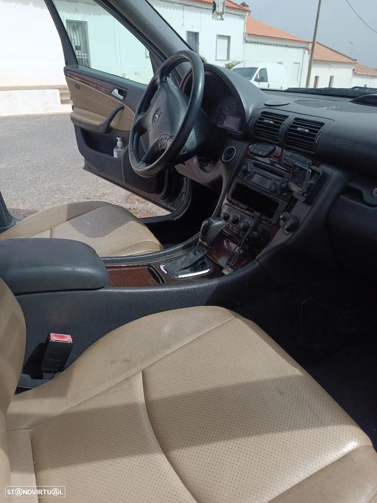 Mercedes-Benz C 220 - 8