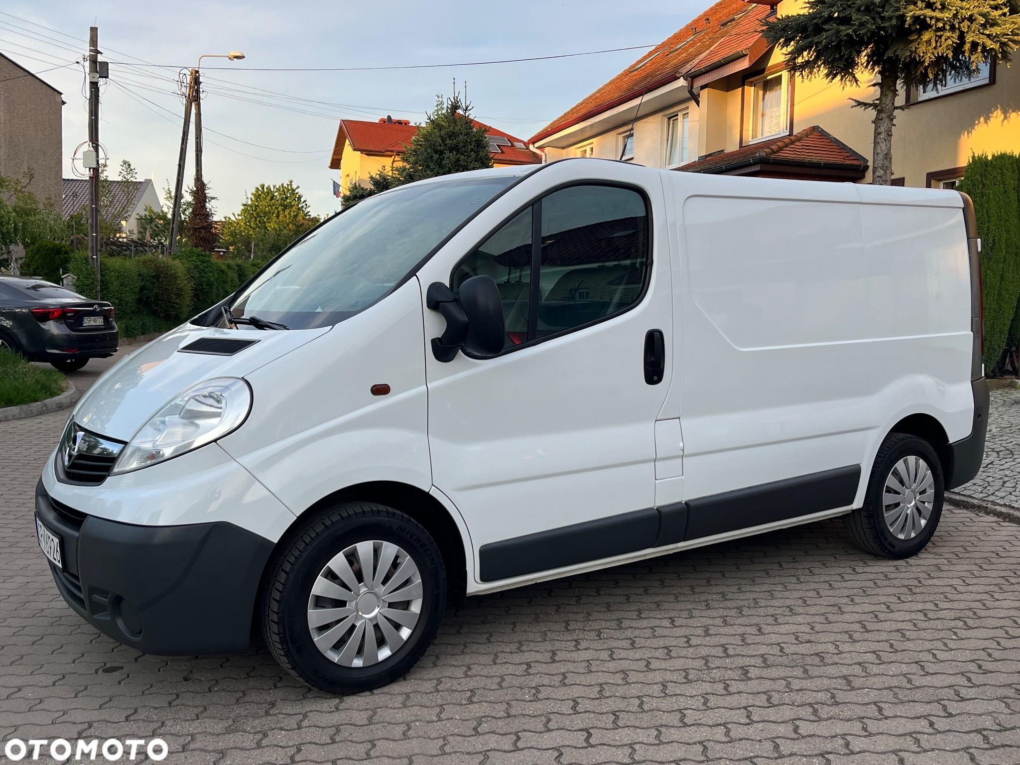 Opel Vivaro - 14