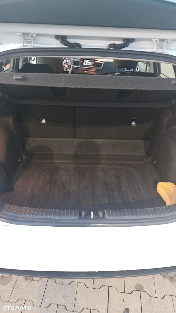 Kia Ceed 1.4 L Business Line - 25