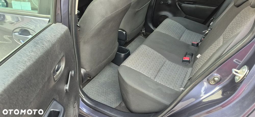 Toyota Yaris 1.33 Active - 6